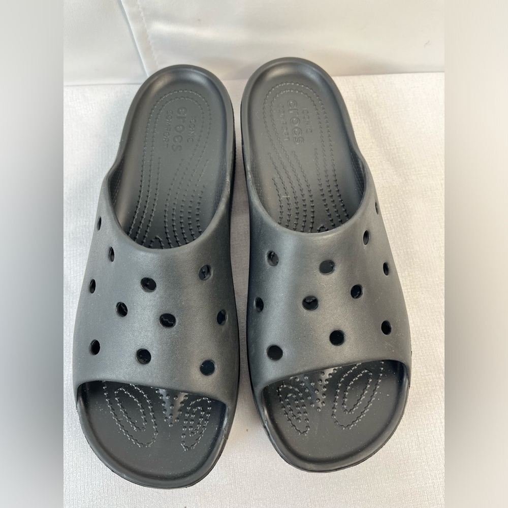 Crocs Womens Iconic Comfort Black Platform Slip On Sandals 11W New